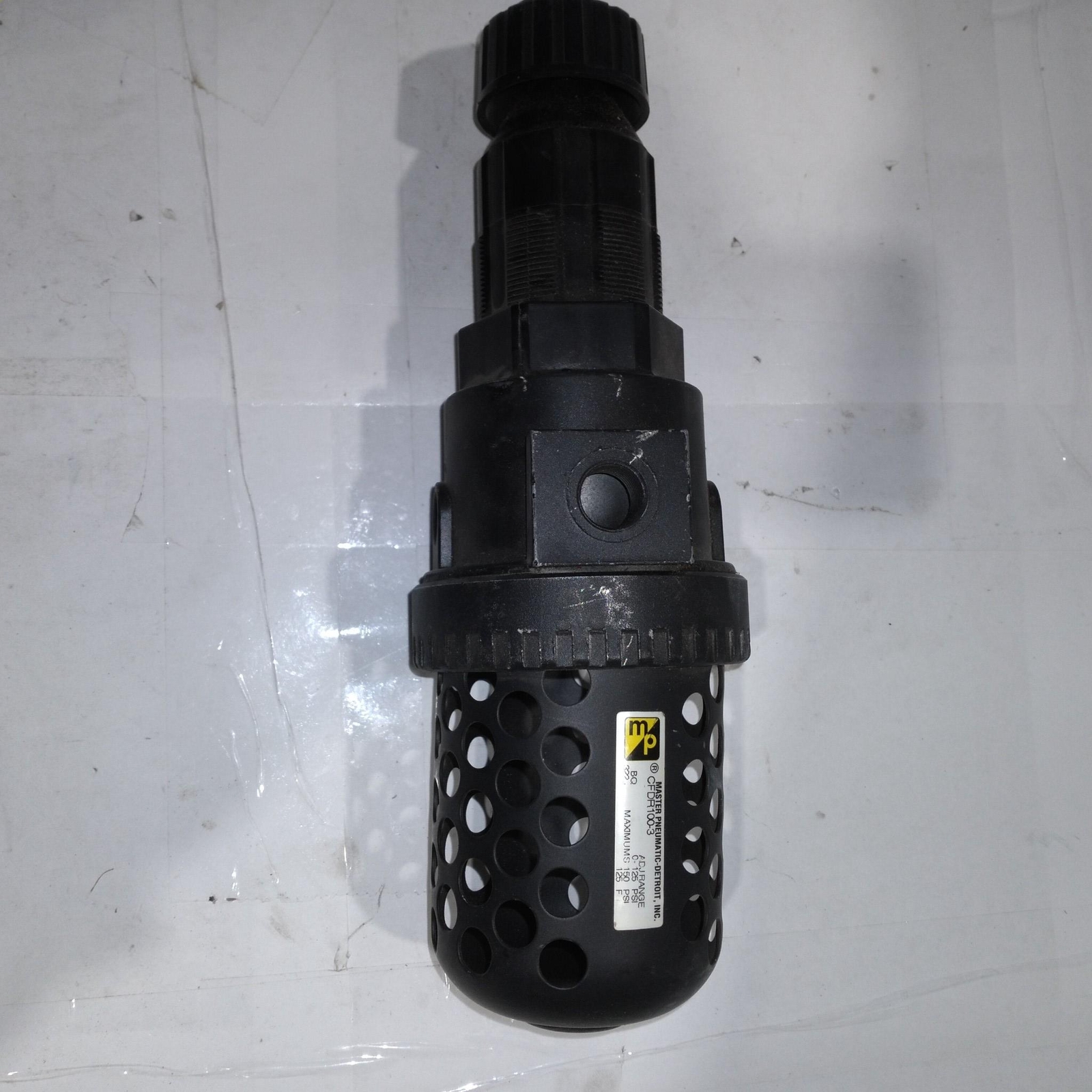 MASTER PNEUMATIC-DETROIT CFDR100-3 0-150 PSI 125F