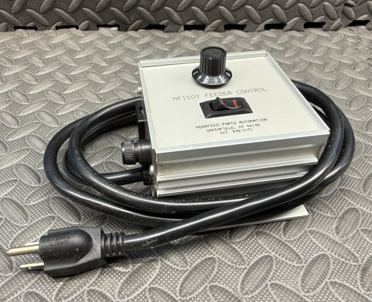 Bryant Control MF150Y 15Amp 115VAC Vibrator Feeder Bowl Control Unit