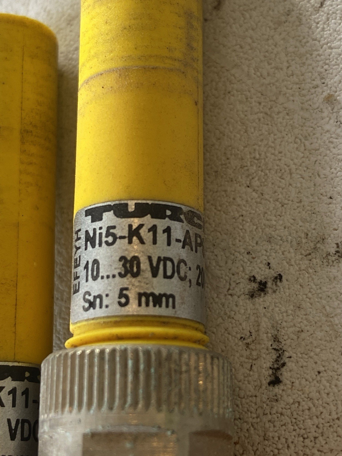 Lot Of 2 TURCK Ni5-K11-AP6X-H1141 Proximity Sensor With Connectors