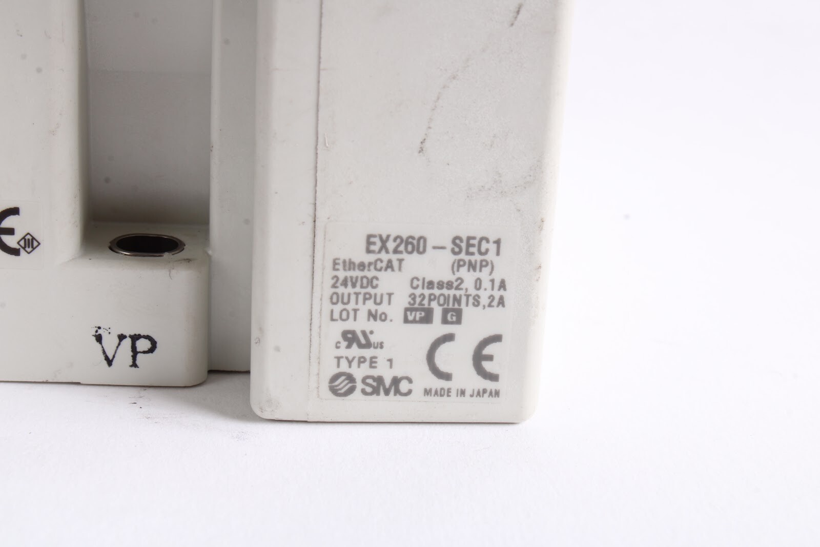 SMC EX260-SEC1 Interface W/ 12x: S0720-5 3x: SS0700-10A-1 and 1x: S07A0-5 Valves