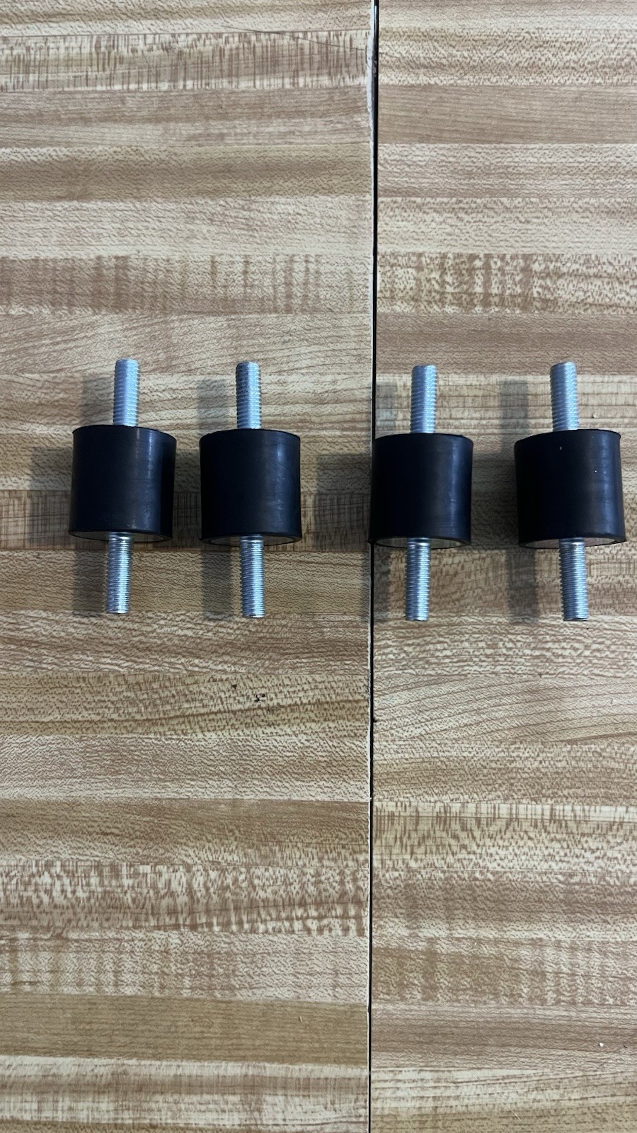 4pcs M6 x18mm Rubber Mounts Male Shock Absorber