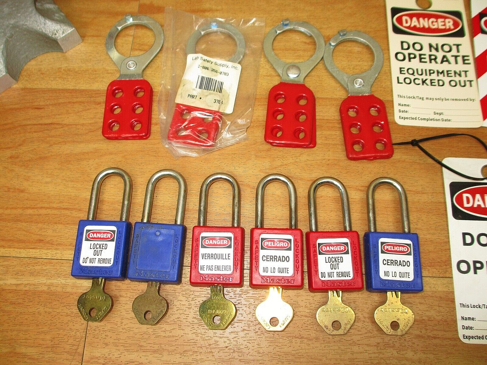Lockout Tagout Safety Lock LARGE LOT *USED/NEW* Master Lock Hasp Danger Tag