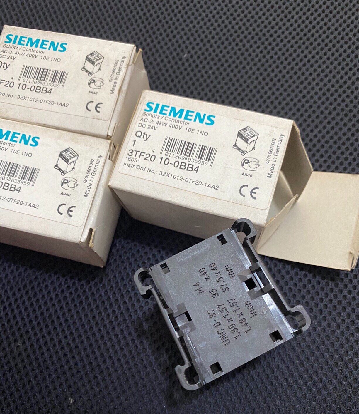 1PCS Siemens contactor 3TF20 10-0BB4 new
