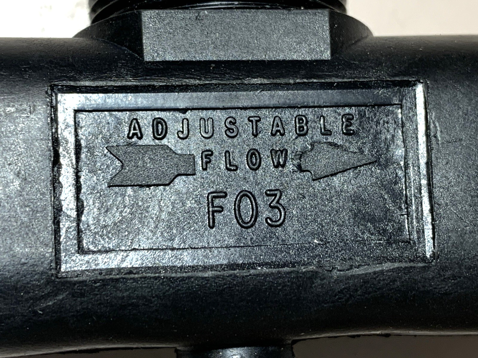 USED INGERSOLL RAND ARO 104104-F03 3/8 FLOW CONTROL 104104F03, L2231 $15