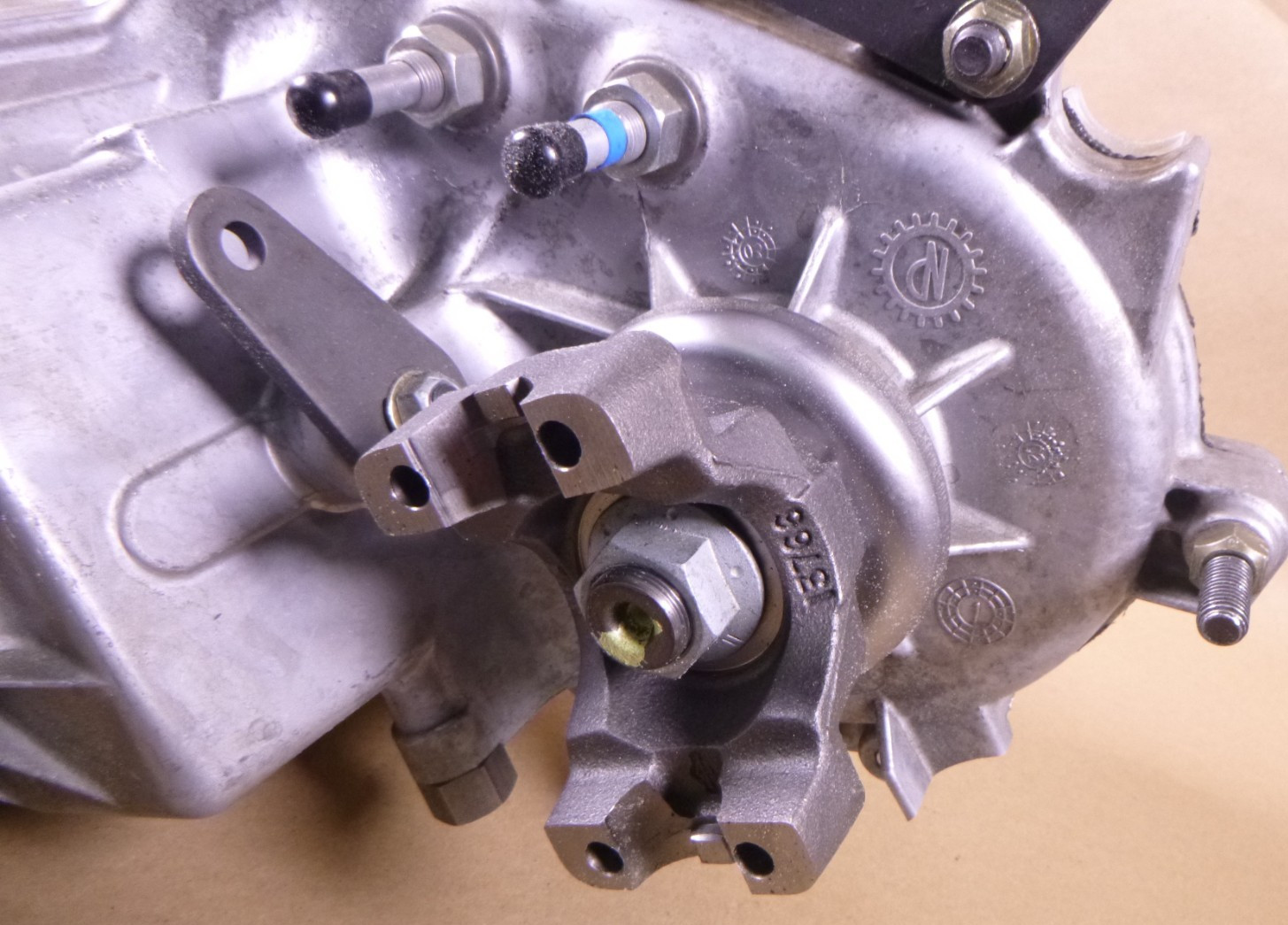 Humvee HMMWV 242 Transfer Case 12447125 , 272 Ratio, 2520-01-409-2512