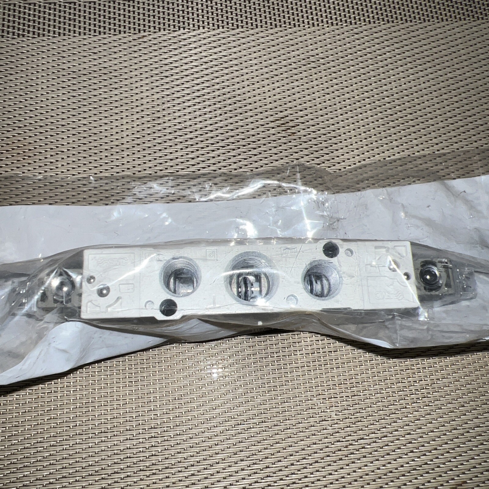 SMC SY7220-5L0Z-02T NSMP