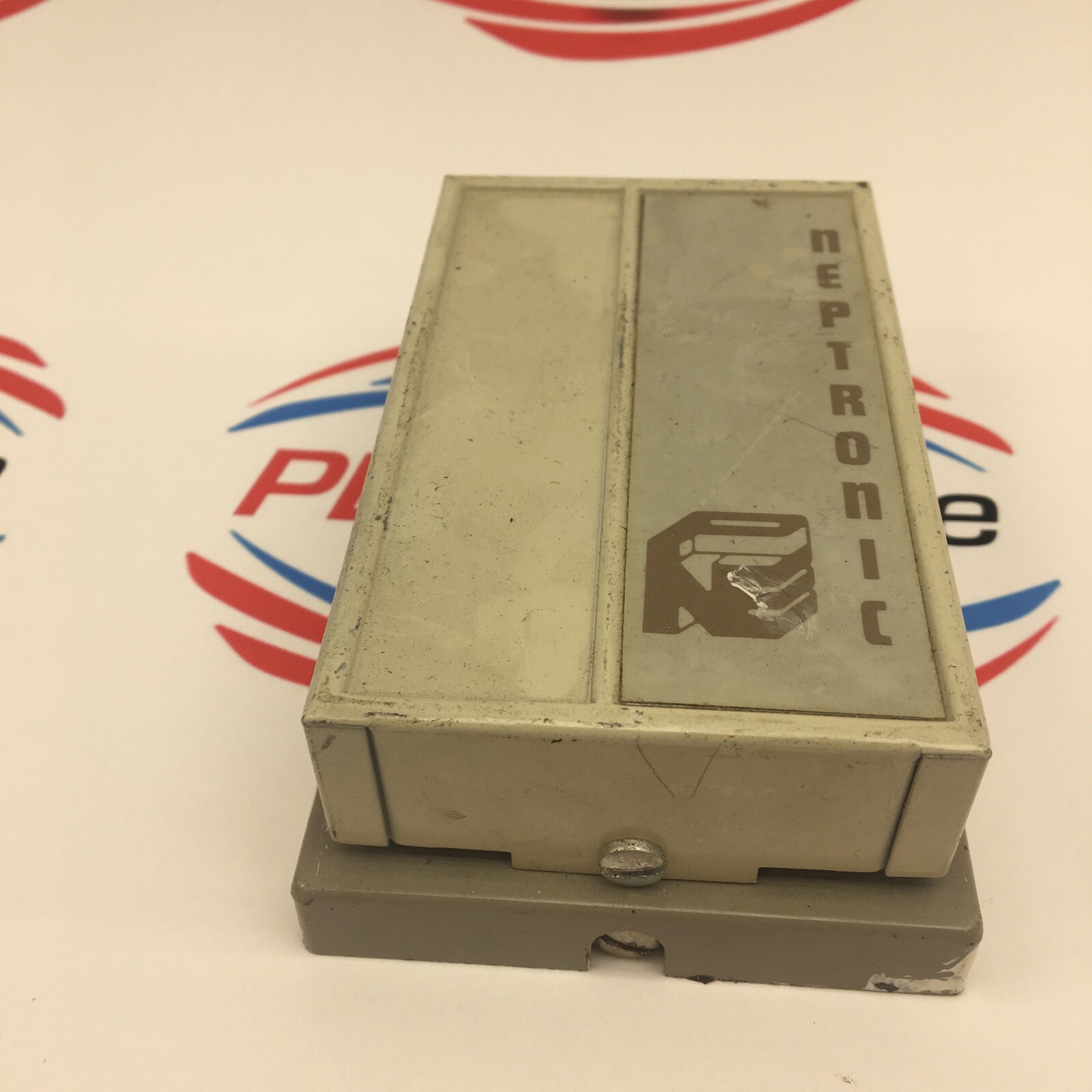 JOHNSON CONTROLS NEPTRONIC W42AA-1 HUMIDISTAT 125V