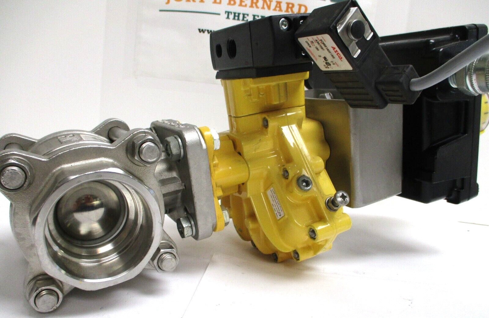 FNW , 310MSWJ , 1-1/2″ SOCKETWELD CF8M BALL VALVE , 1000 WOG , SURPLUS