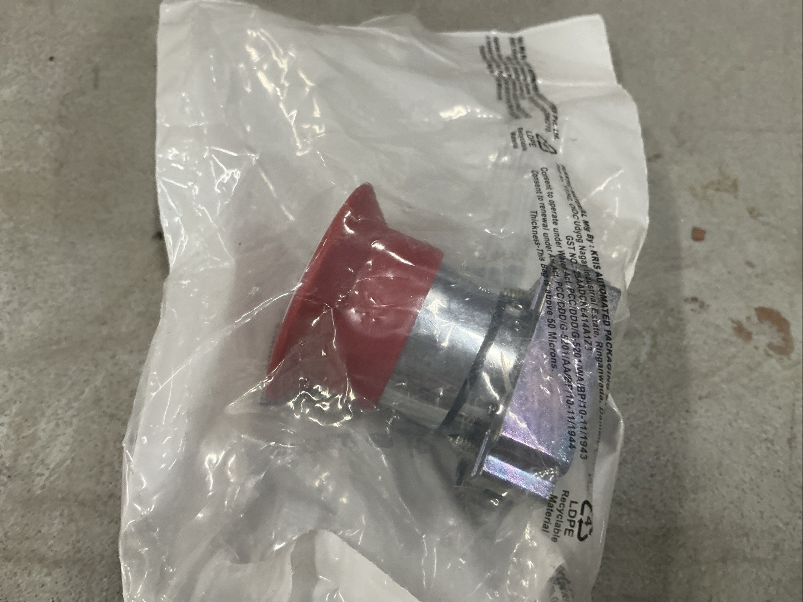 Altech Corp 2AML4 Push Button Operation 22mm Non Ill Mushroom Ltch/Arrow Red