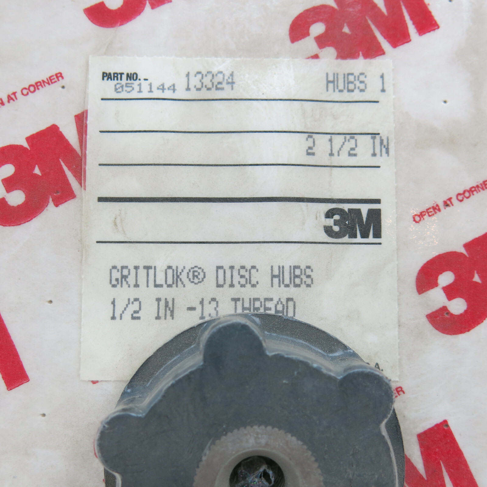 3M Gritlok Abrasive Disc Hub 2 1/2″ 1/2″ -13 Threaded for Sanders OEM