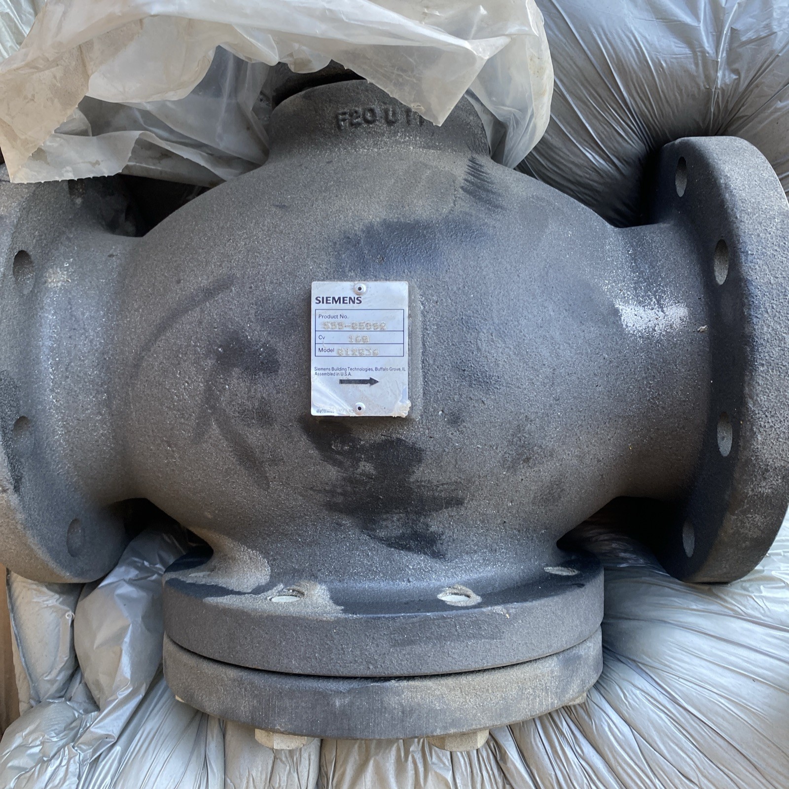 🔥 NEW SIEMENS 24 VAC ACTUATOR W/ FLOWRITE 4″ VALVE SKC62U / 294-05992