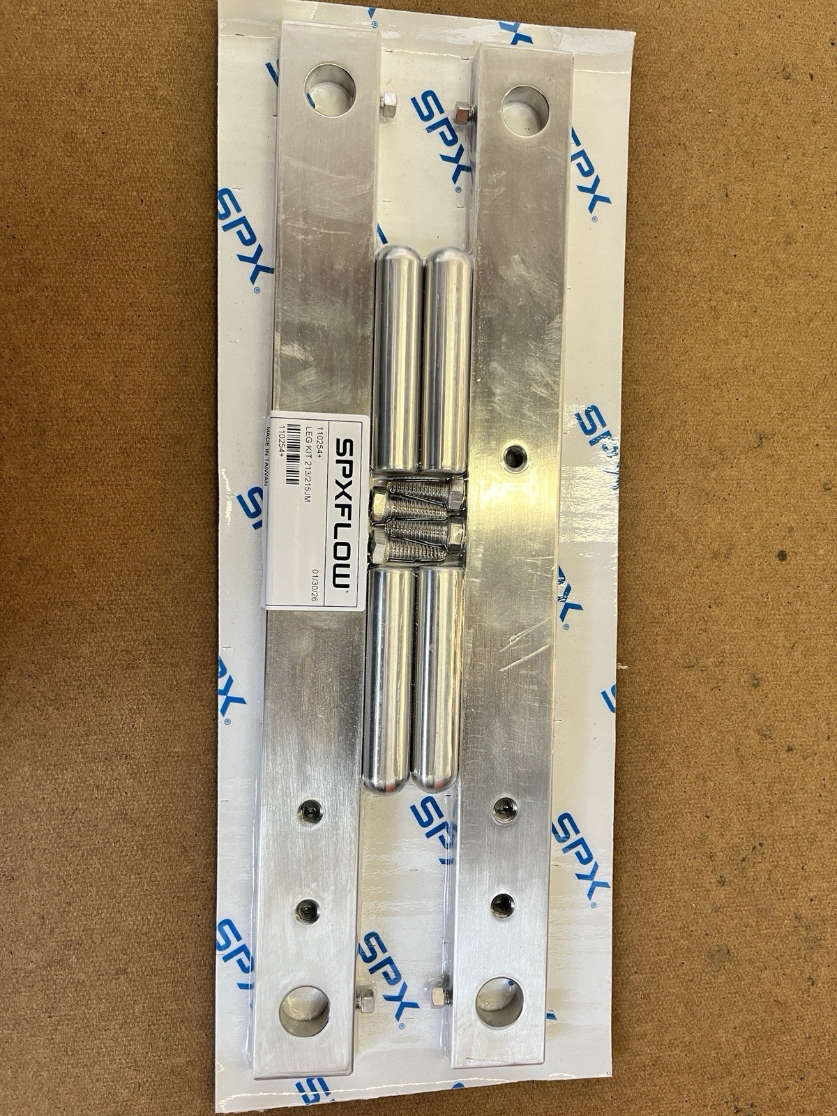 SPXFLOW 110254+ LEG KIT 213/215JM NEW IN PACKAGE