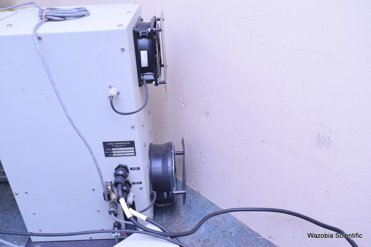 NEWPORT ORIEL SOLAR SIMULATOR 68820 81292 UNIVERSAL POWER SUPPLY 400-1000