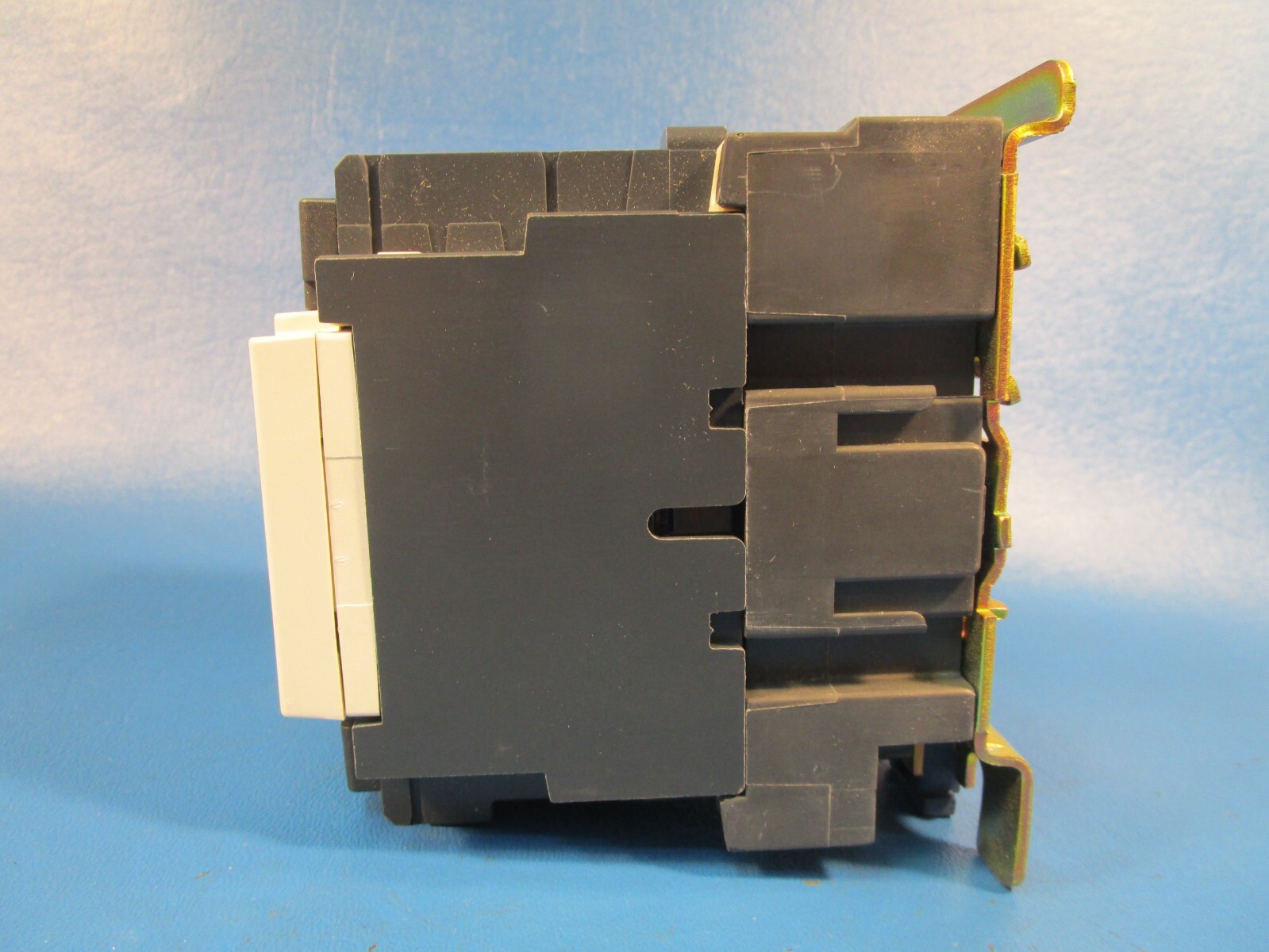 Telemecanique LC1 D4011 E6 Contactor, 48V 60Hz, 18.5kw 400V 30HP-460V, Square D