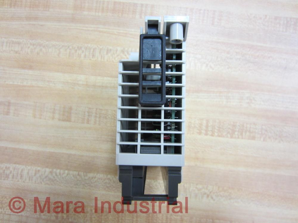 Schneider DAP 216/AS-BDAP-216 DAP216ASBDAP216 Output Module