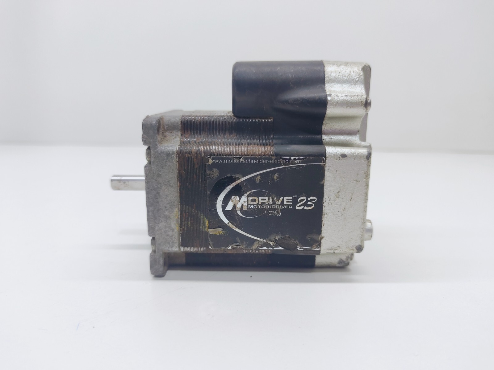 SCHNEIDER MOTOR DRIVER PLUS SERIES 23 MDI1PCB23B7-EQ (FREE SHIPPING)