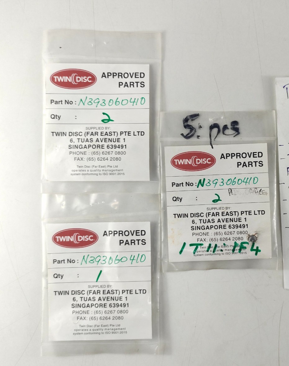 Screw P/N N393060410 For Twin Disc ( Pack of 4 )