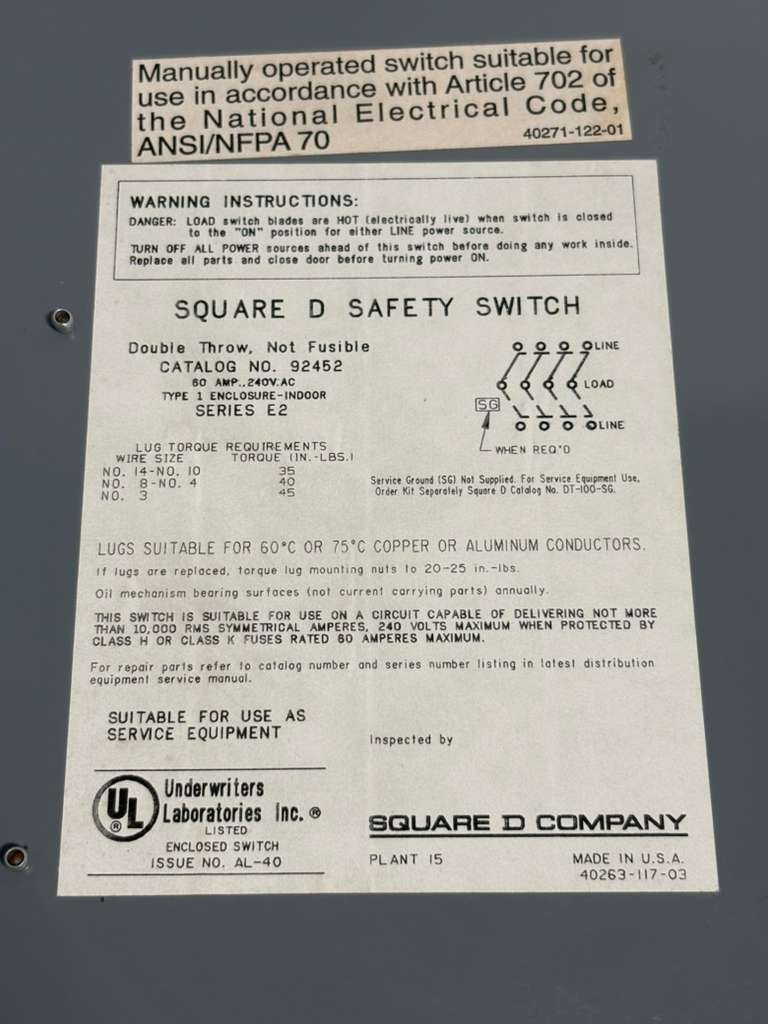 Square D Company Double Throw Not Fusible Safety Switch Indoor Enclosure 92452