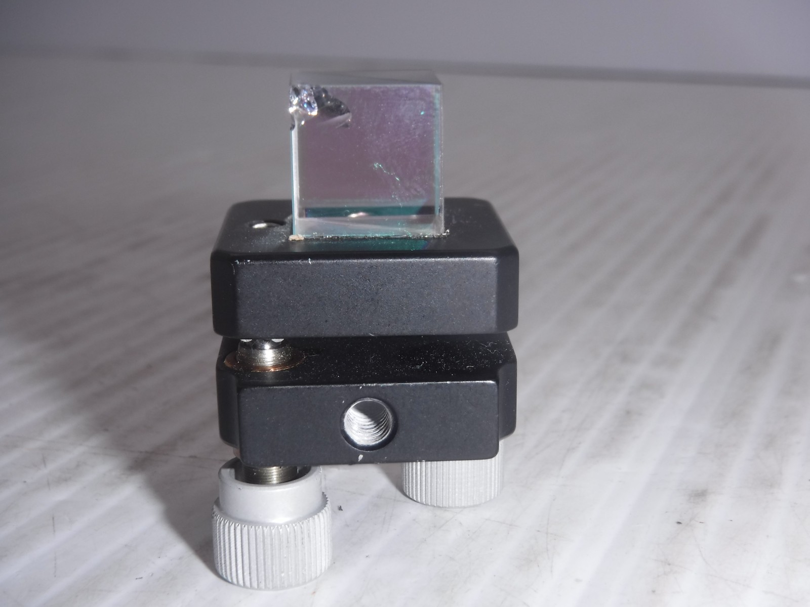Thorlabs KMS Compact Kinetic Mirror Mount