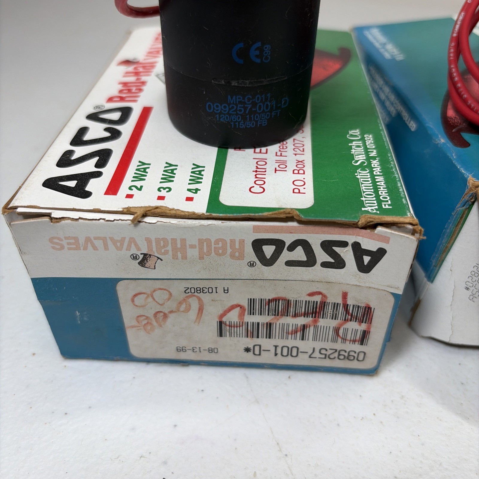 (2) ASCO Red Hat 120V SOLENOID VALVE COIL MP-C-011 099257-001-D 120/60 110/50 FT
