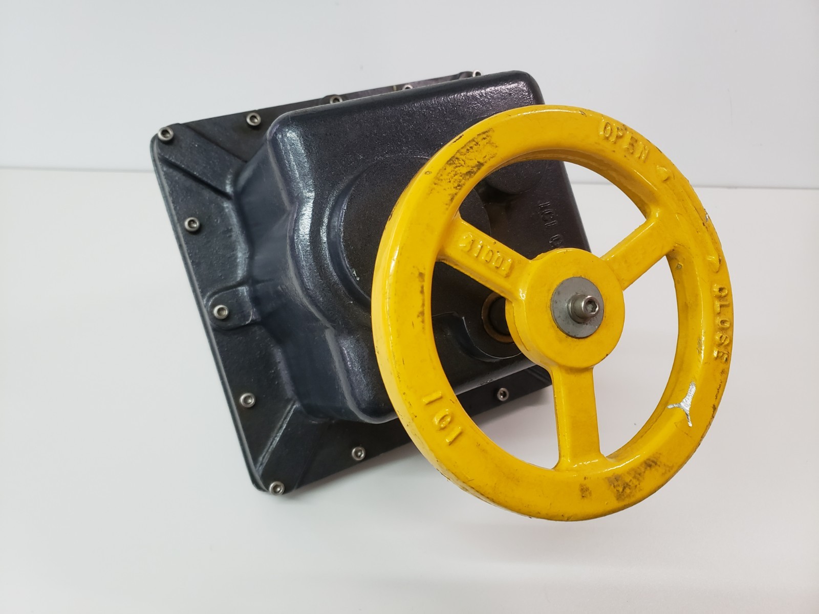 ICI Indelac LX4B-14-2SHT Valve Actuator Operator 3840in-lbs