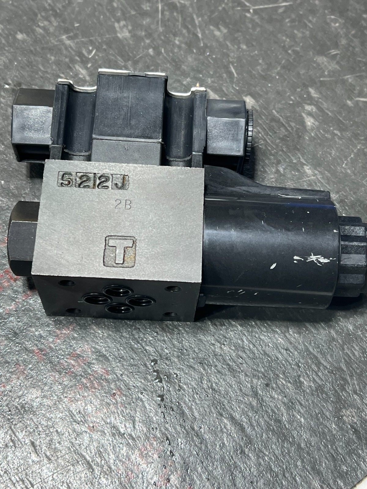 daikin ks0-g02-2bp-30-en nos no packaging shelfware 24vdc 335228