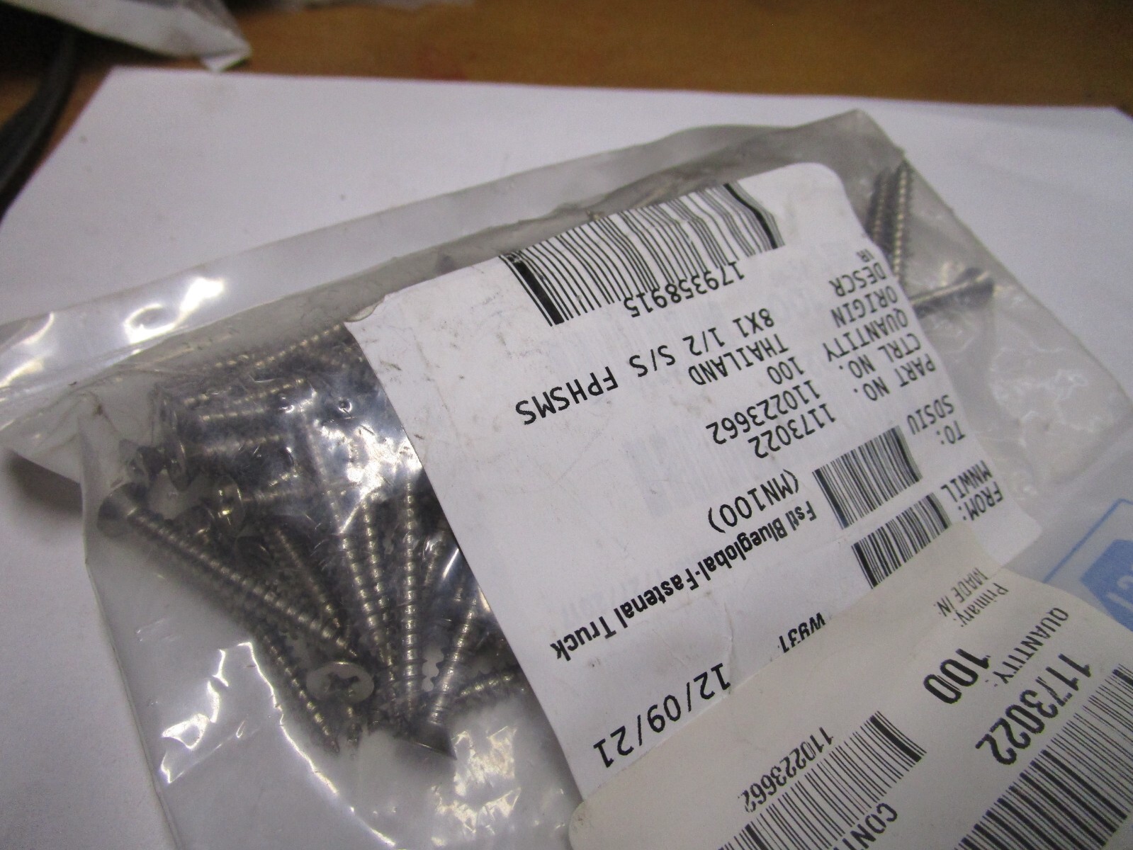 #8-15 x 1-1/2″ Phillips Flat Head 18-8 Type A Pt S/S Sheet Metal Screw QTY 100