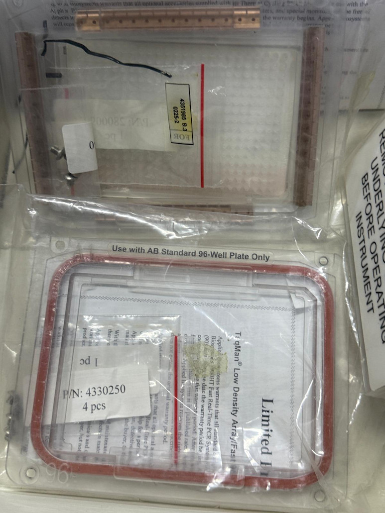 Applied Biosystem 96 Well Block 4316592 For 7900HT Fast Time PCR With Extras