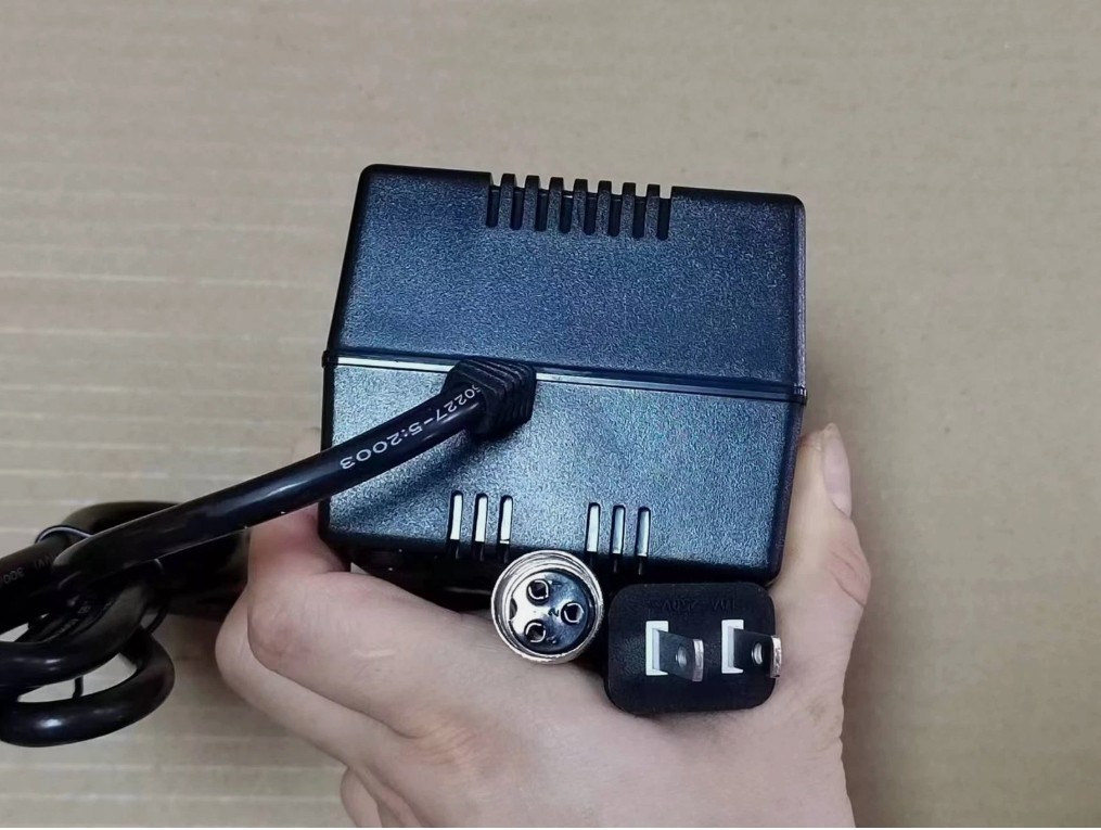 For BEHRINGER MX2004A 110V AC dual 19V mixer power adapter transformer 3hole