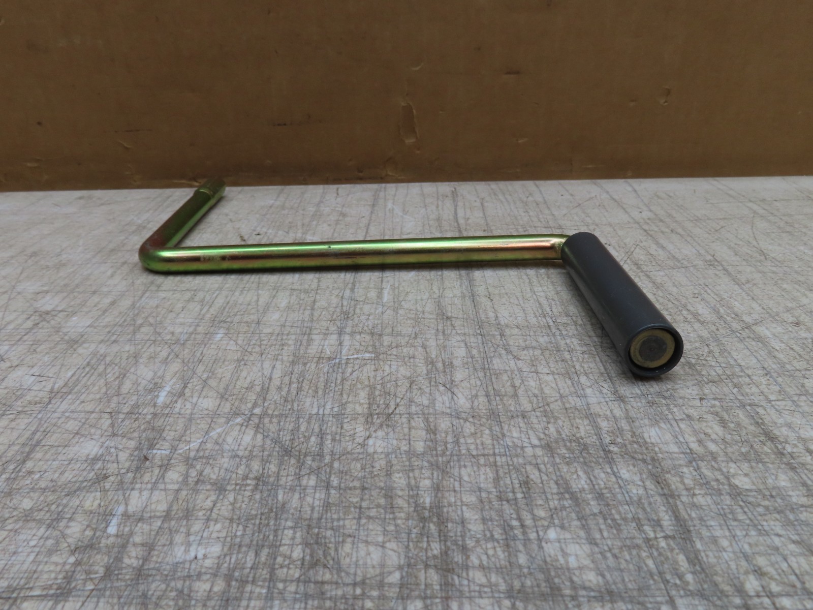 HAPPIJAC TRUCK CAMPER RV MANUAL CRANK HANDLE FOR ELECTRIC LOADING LIFT JACK
