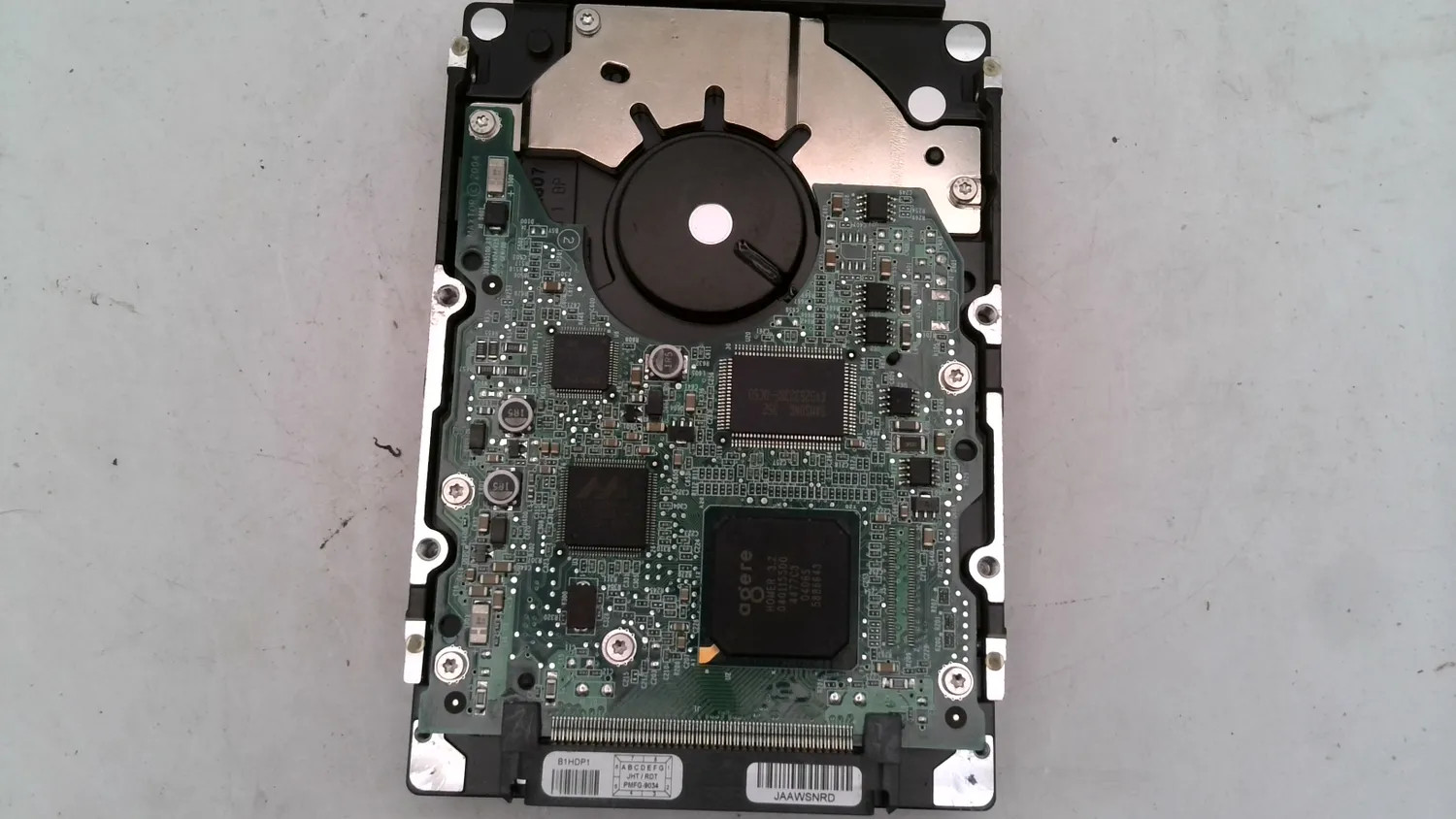 MAXTOR ATLAS 10K 147GB ULTRA320 SCSI 3.5″ SERVER HARD DRIVE
