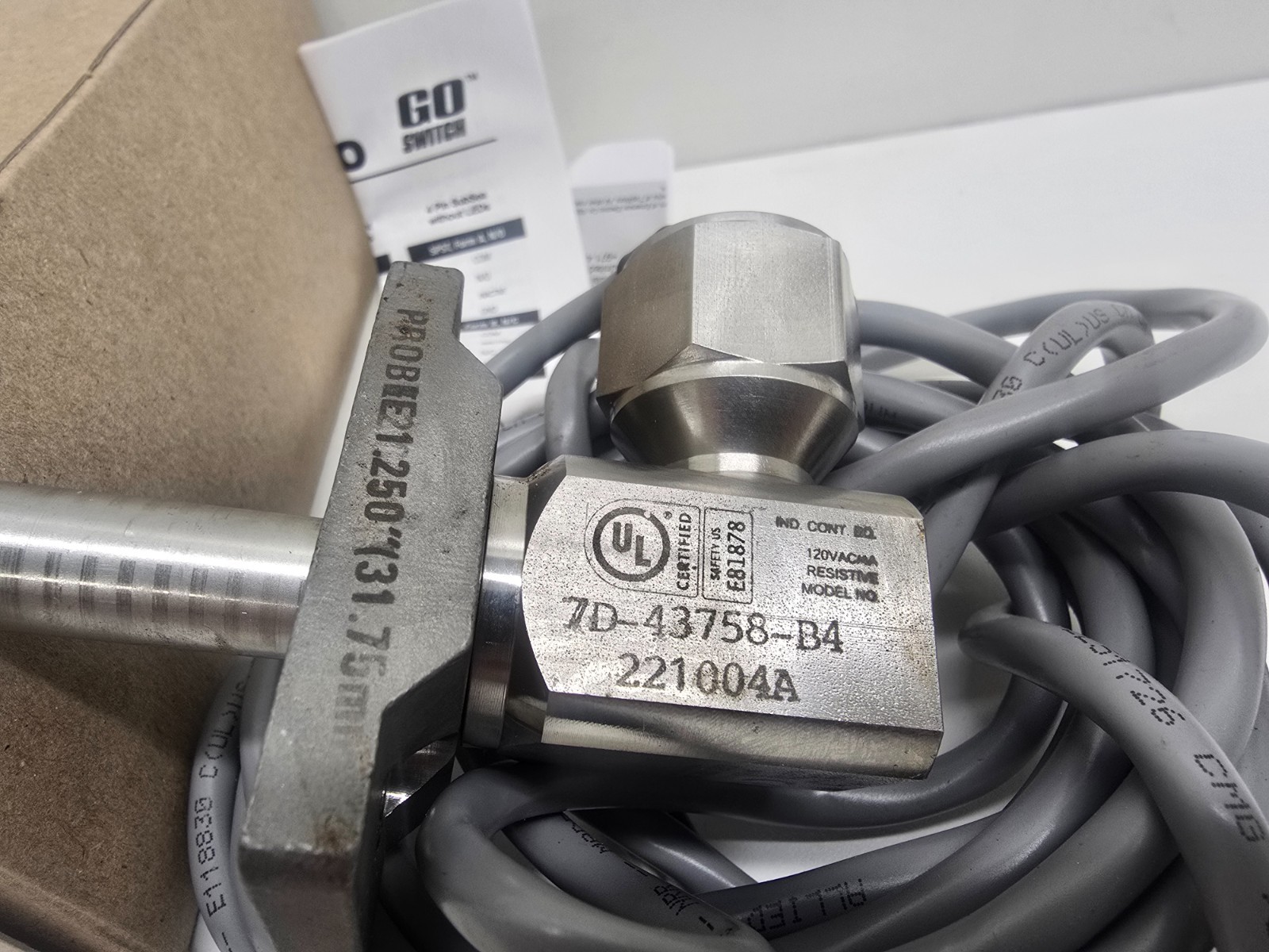 NEW IN BOX! TOPWORX GO SWITCH 1.250 PROBE PROXIMITY SWITCH 7D-43758-B4
