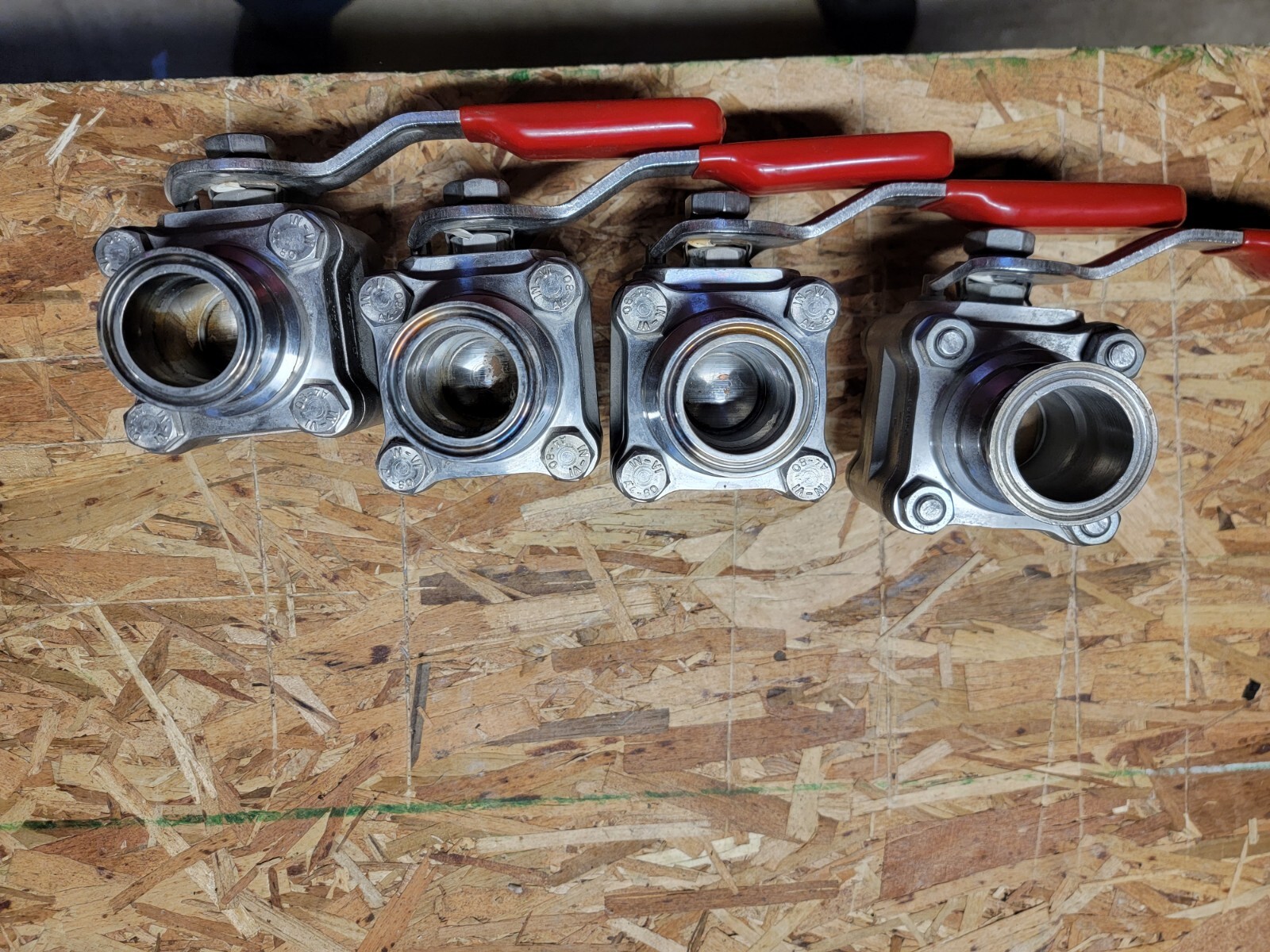 FLOWSERVE WORCESTER (UK)15A44-6666TT 316 SS BALL VALVE NOS FREE SHIPING