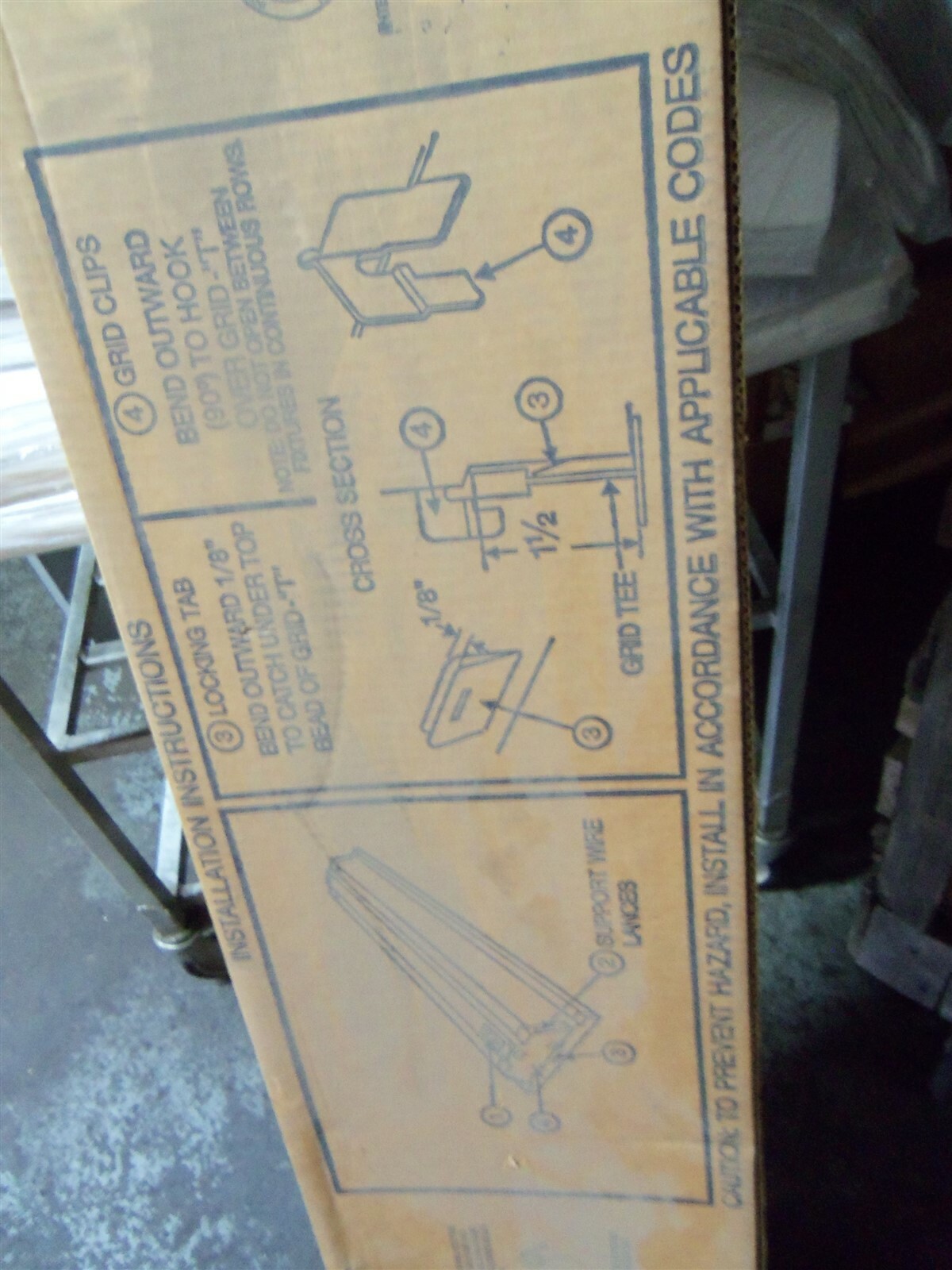 NEW Day-Brite Lighting 7343 70297218 Fluorescent Light Fixture *FREE SHIPPING*