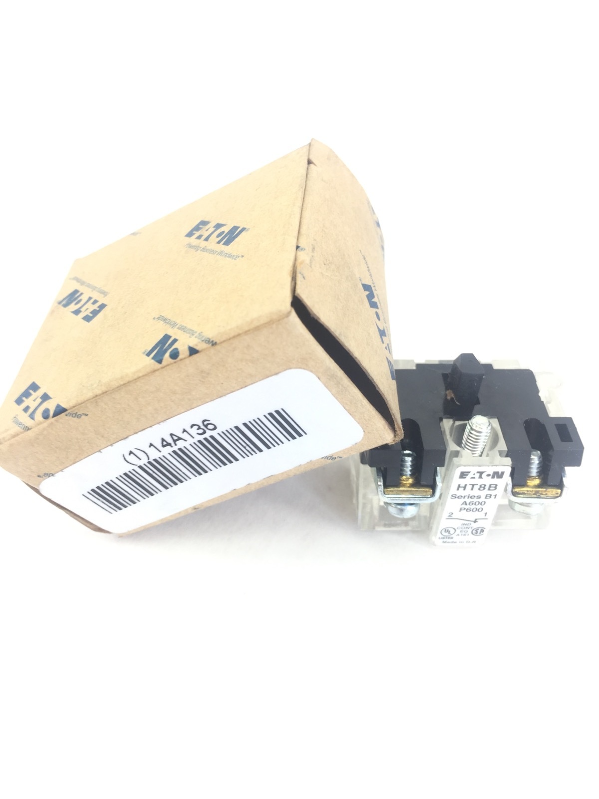 EATON HT8B N.C. NORMAL CLOSED CONTACT BLOCK NEW IN BOX (A242)