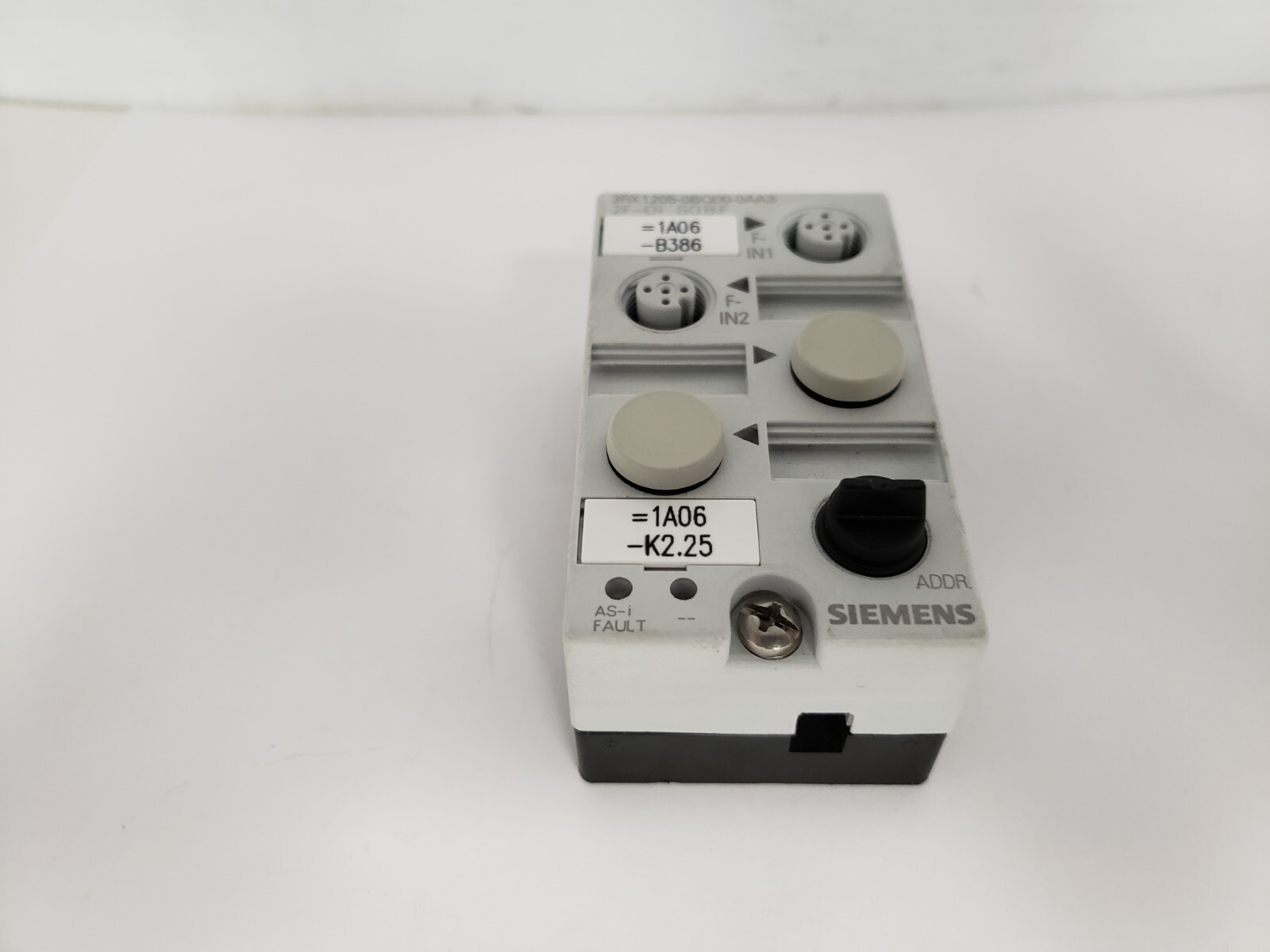 SIEMENS 3RK1205-0BQ00-0AA3 SAFETY CONTROL MODULE 2 DIGITAL INPUTS