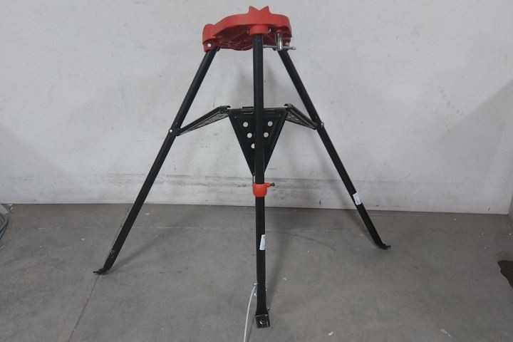 Ridgid 40130 35-1/2 In Maximum Height Portable Tristand