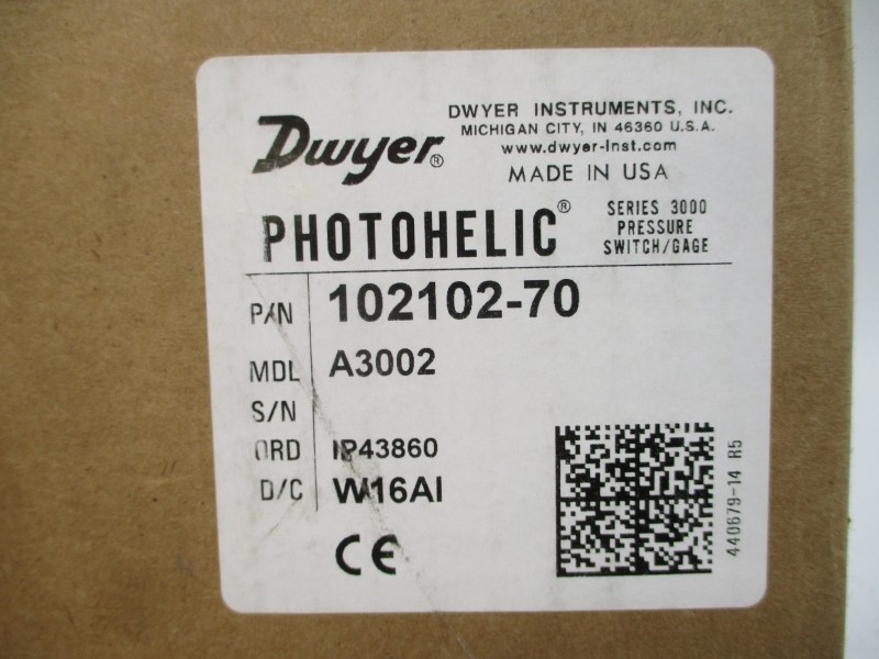 DWYER 102102-70 A3002 120/240VAC 10A 25PSI 0-2″H2O NSMP
