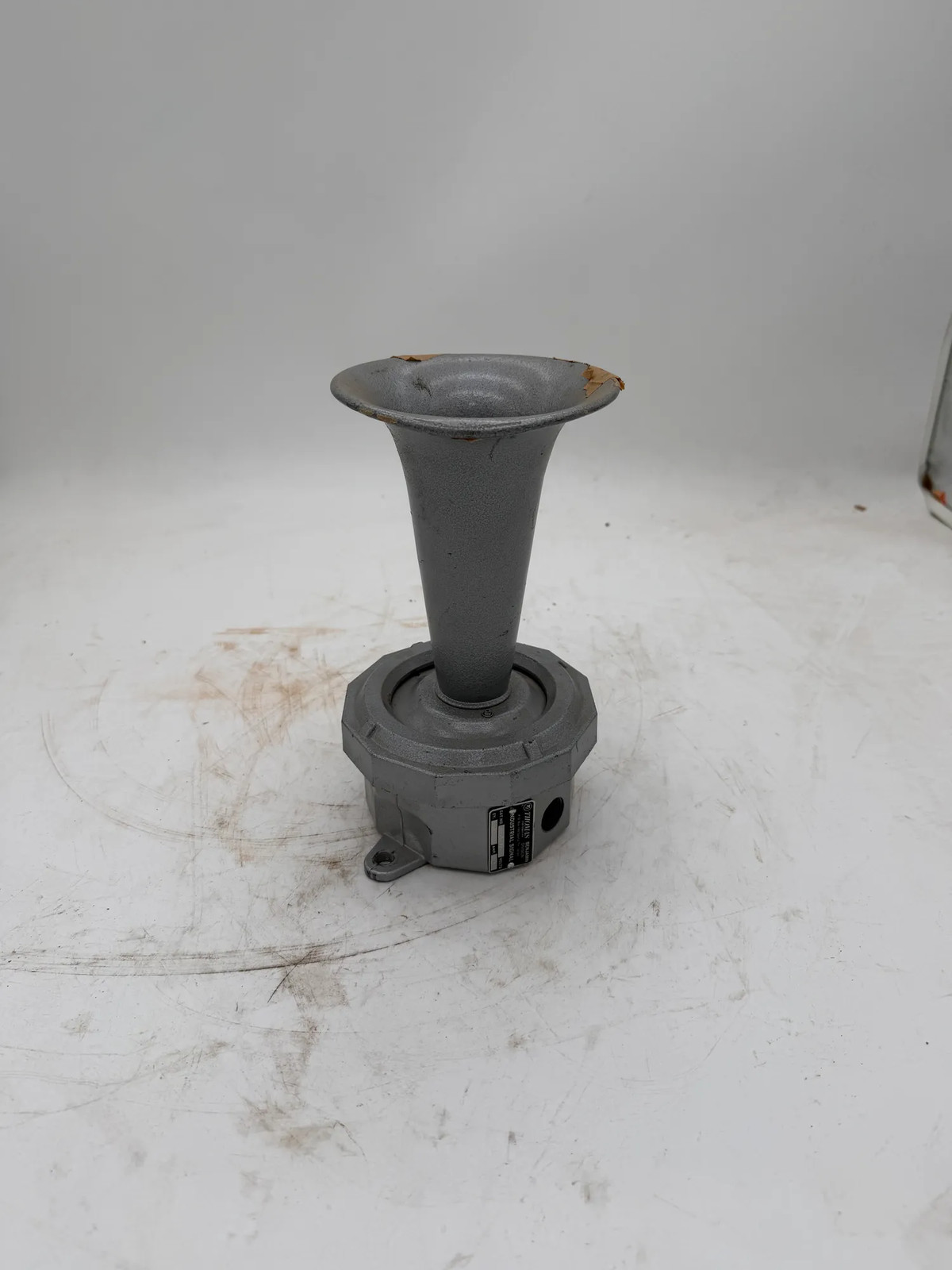 THOMAS INDUSTRIES INC. N 8546 115 INDUSTRIAL SIGNAL HORN 60 CY .2 AMP