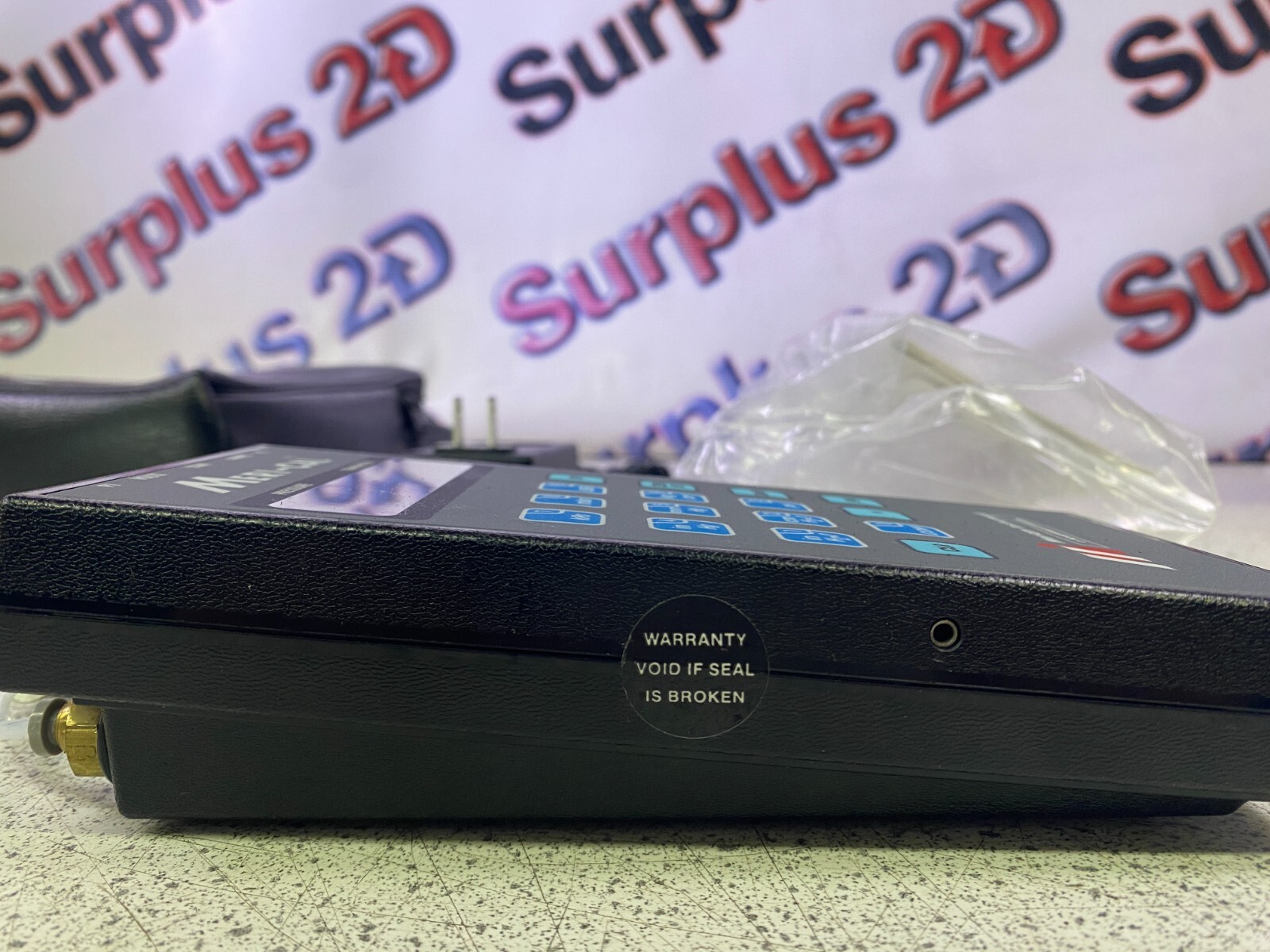 Meriam LP2000I Digital Manometer.