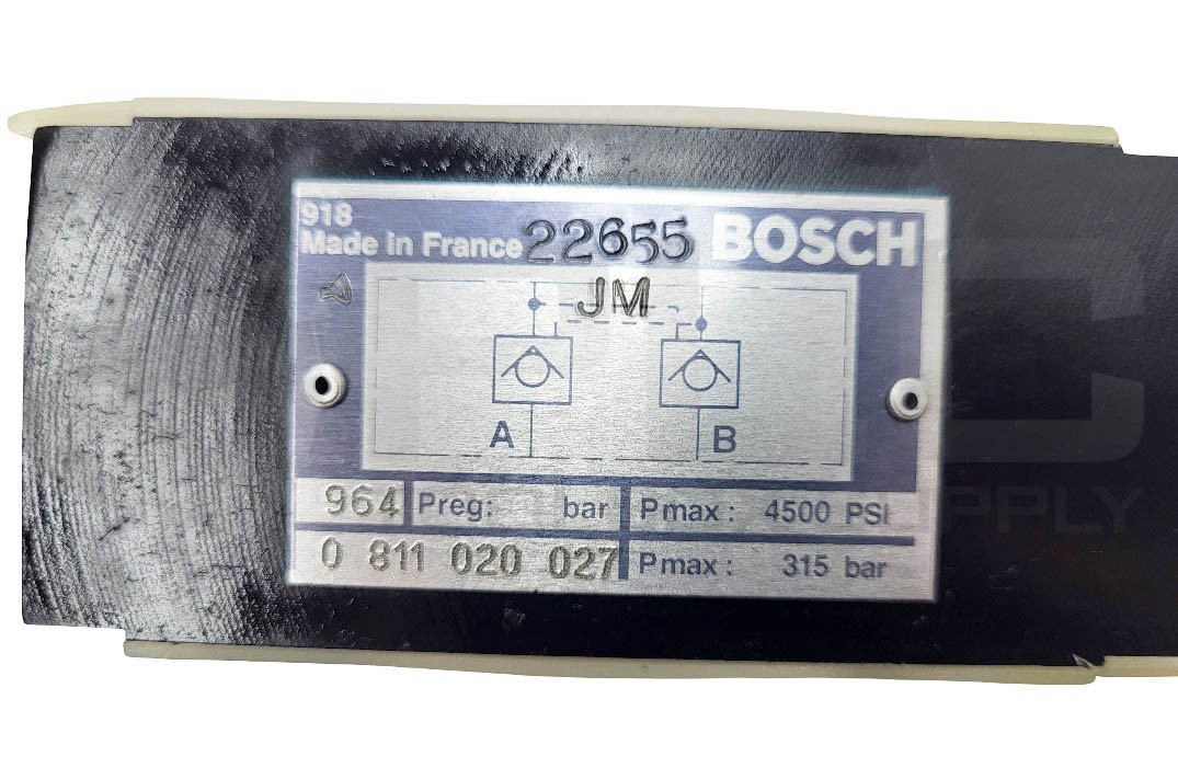 NEW BOSCH 0 811 020 027 CHECK VALVE BLOCK 315 BAR 4500 PSI