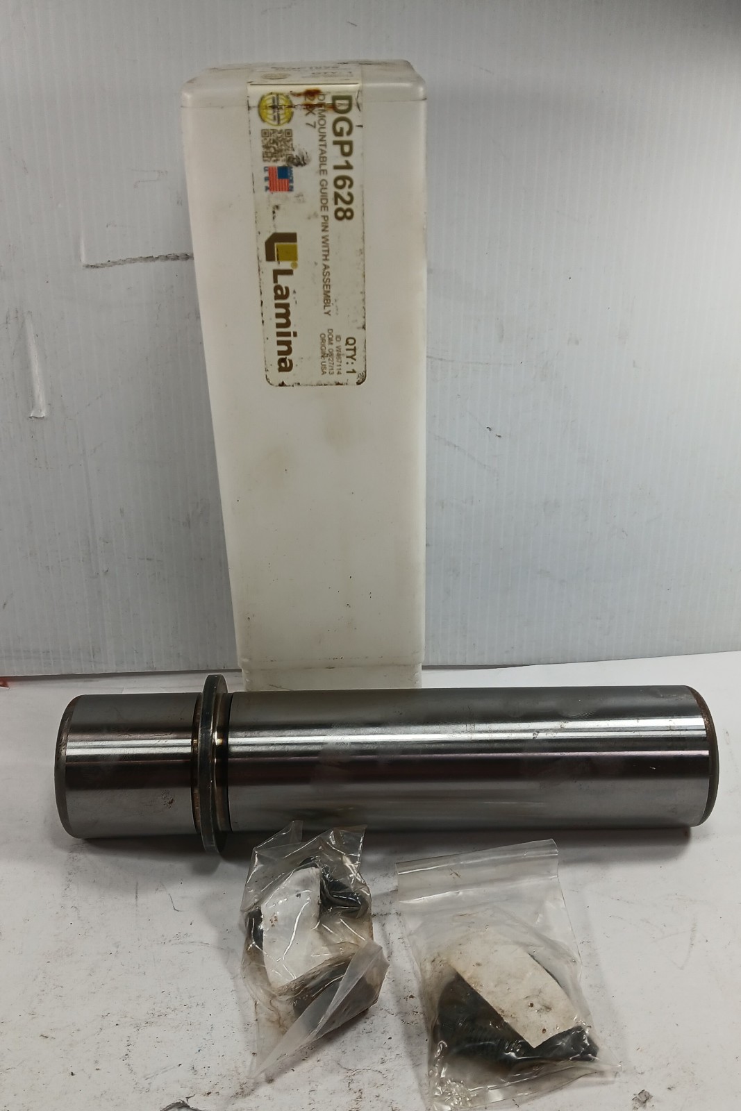 1 NEW LAMINA DGP1628 DEMOUNTABLE GUIDE PIN ASSEMBLY NIB ***MAKE OFFER***
