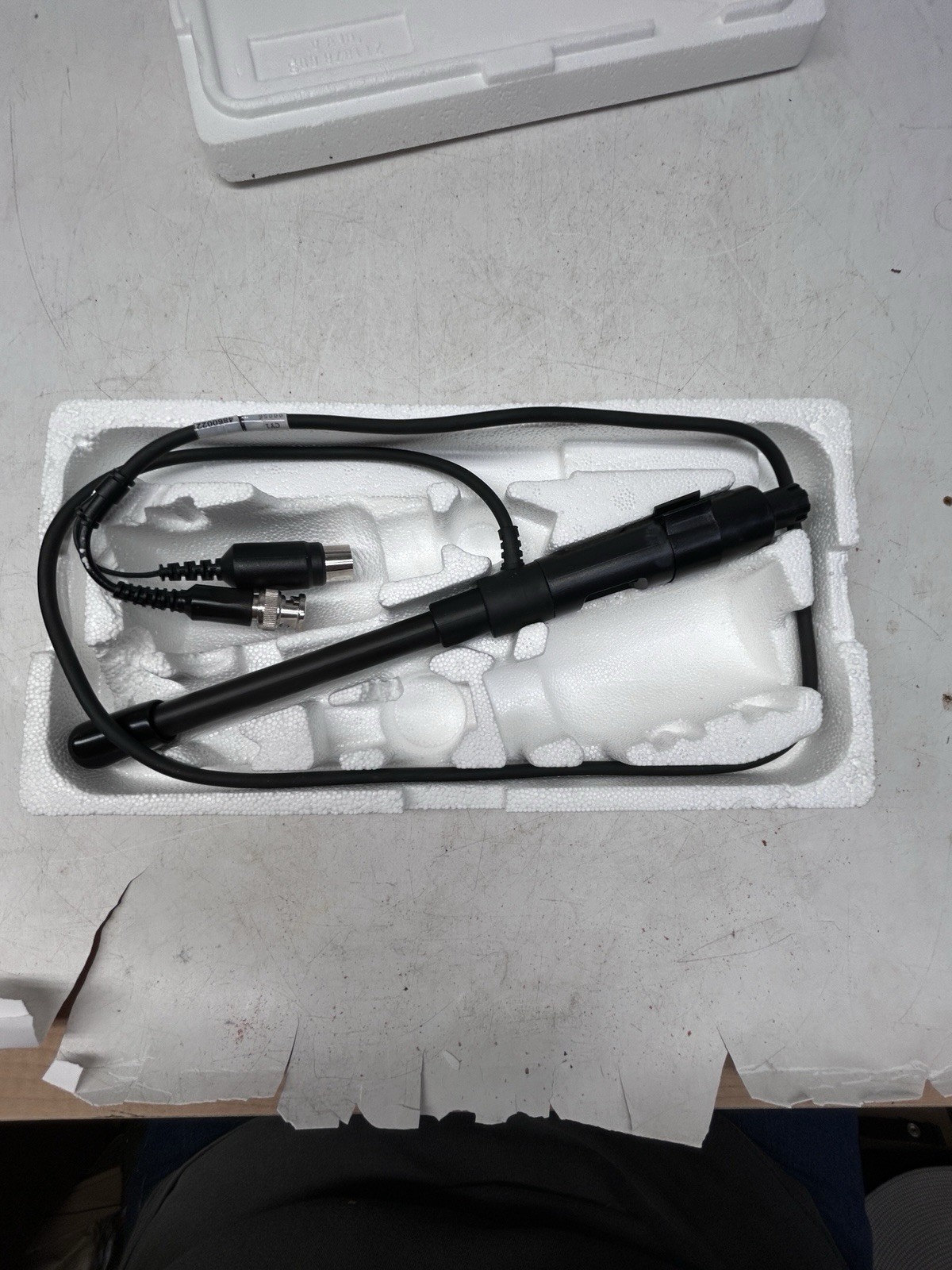 HACH ELECTRODE PRODUCTS 48600 HACH ONE COMBINATION pH Electrode WITH TEMPERATURE