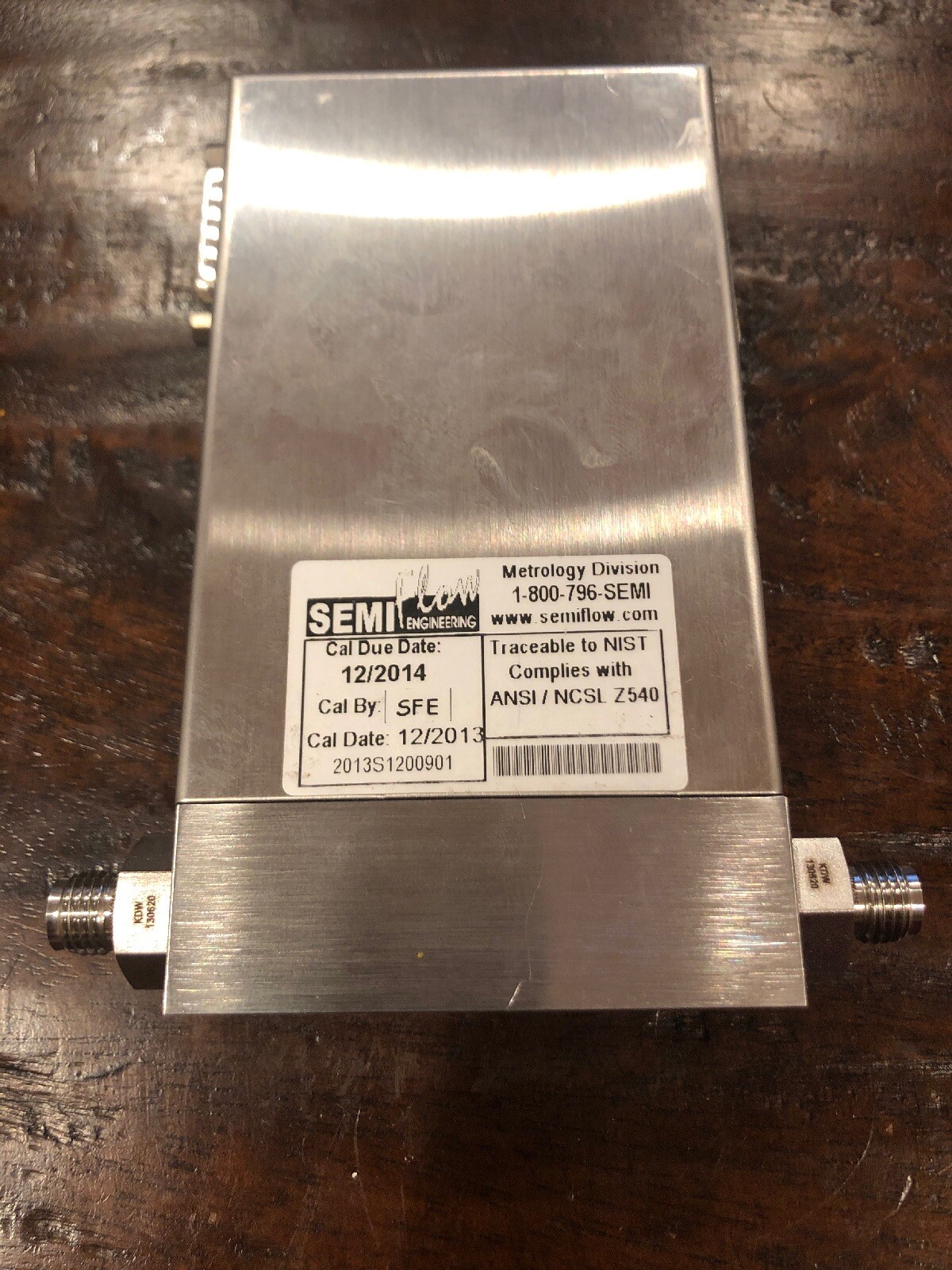 SemiFlow Mass Flow Controller, 10 SLPM , GAS H2, DNA SFC2010