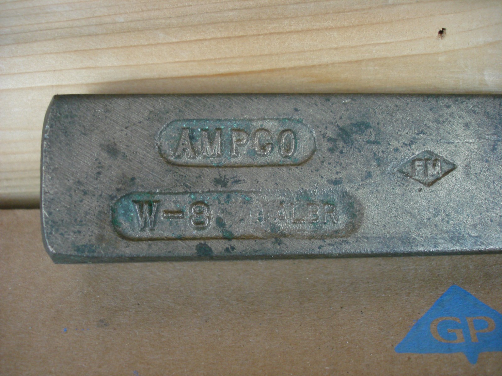 VINTAGE AMPCO USA W-8 NON-SPARKING SAFETY TOOLS WEDGE ALUMINUM BRONZE 8-3/4″