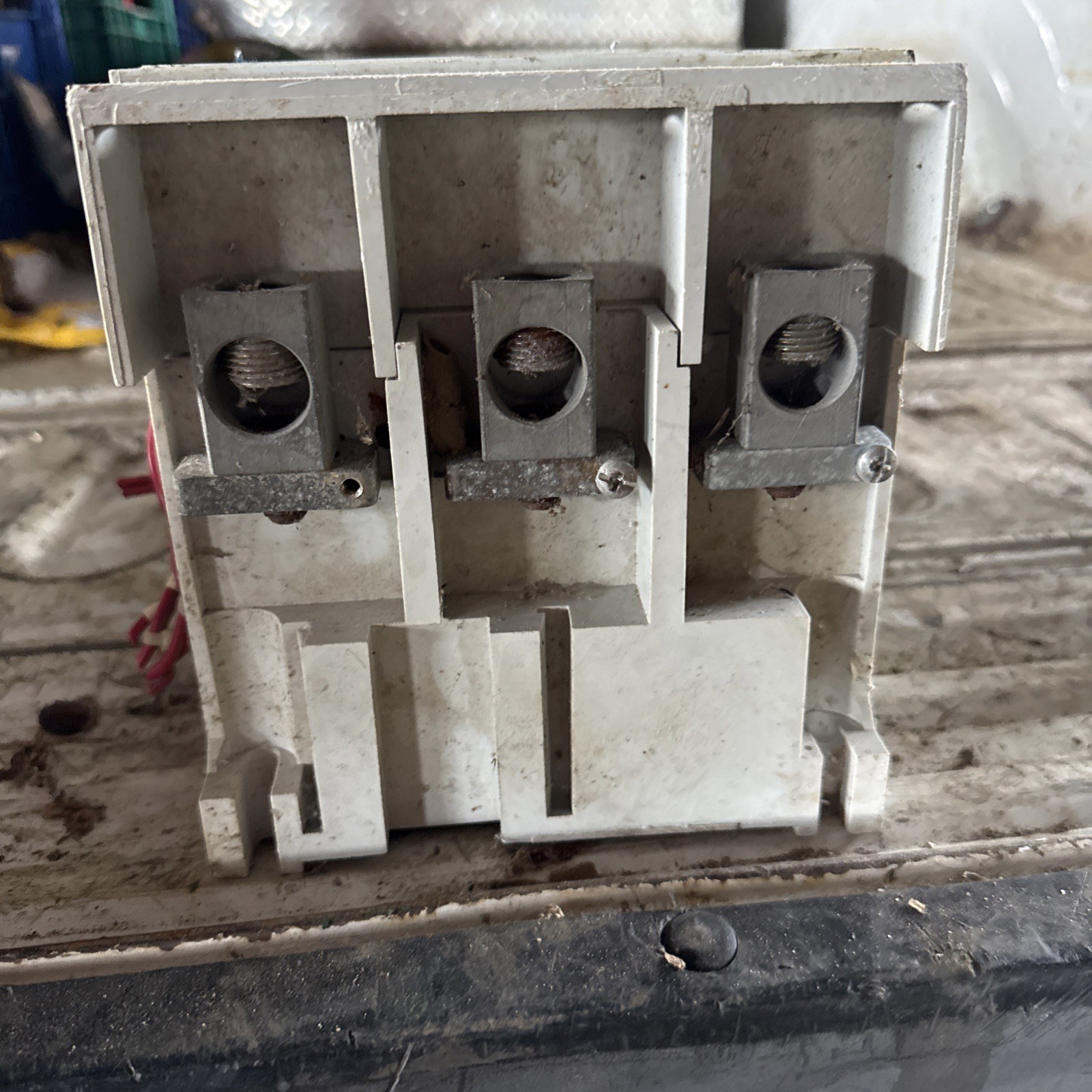 CUTLER HAMMER W200M5CFC 1A96725E01 120V 270A (AS PICTURED) UNMP