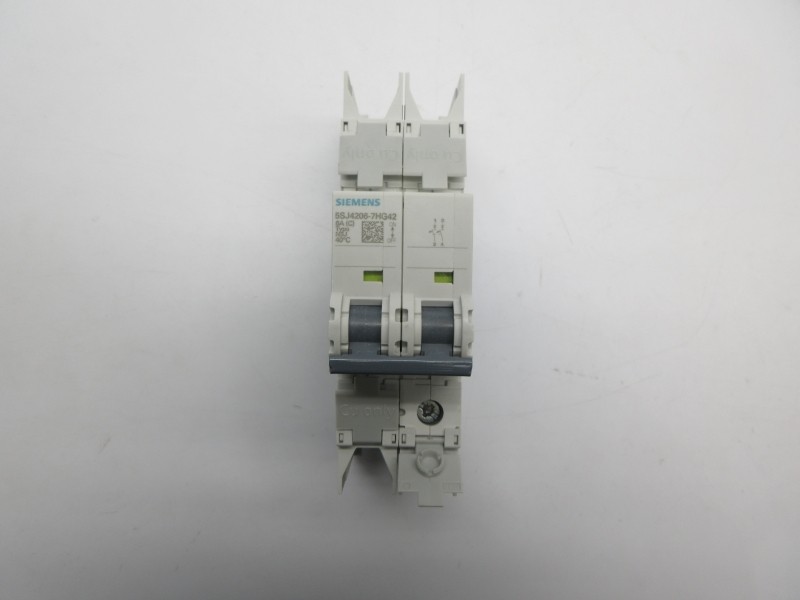 SIEMENS 5SJ4206-7HG42 277V 6A NSMP