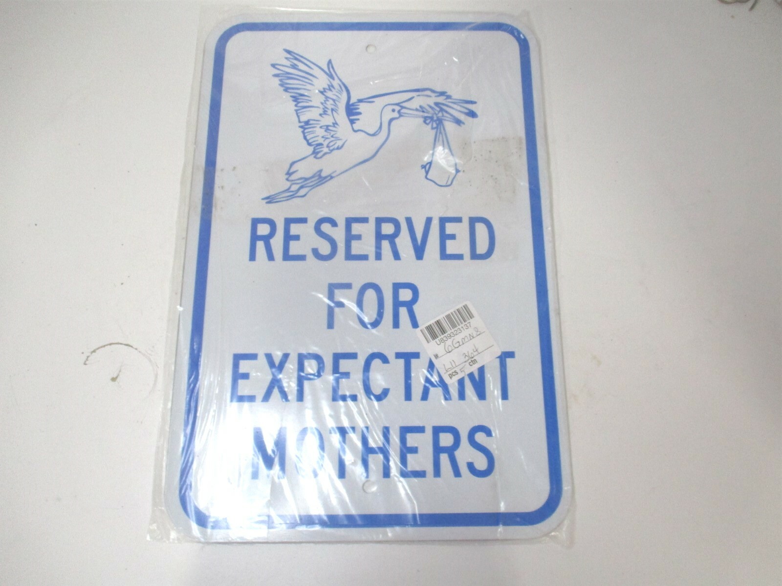 Brady (115713) 12″ x 18″ Reserved for Expectant Mothers Aluminum Parking Sign