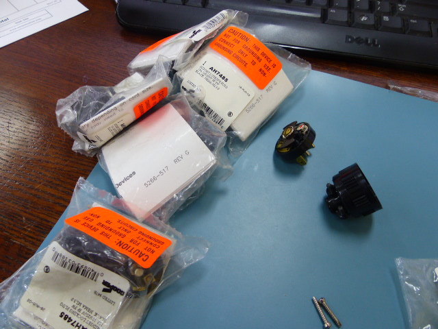 Cooper AH7485 Qty of 6 per Lot Midget locking plug; Arrow Hart Crouse Hinds ML3