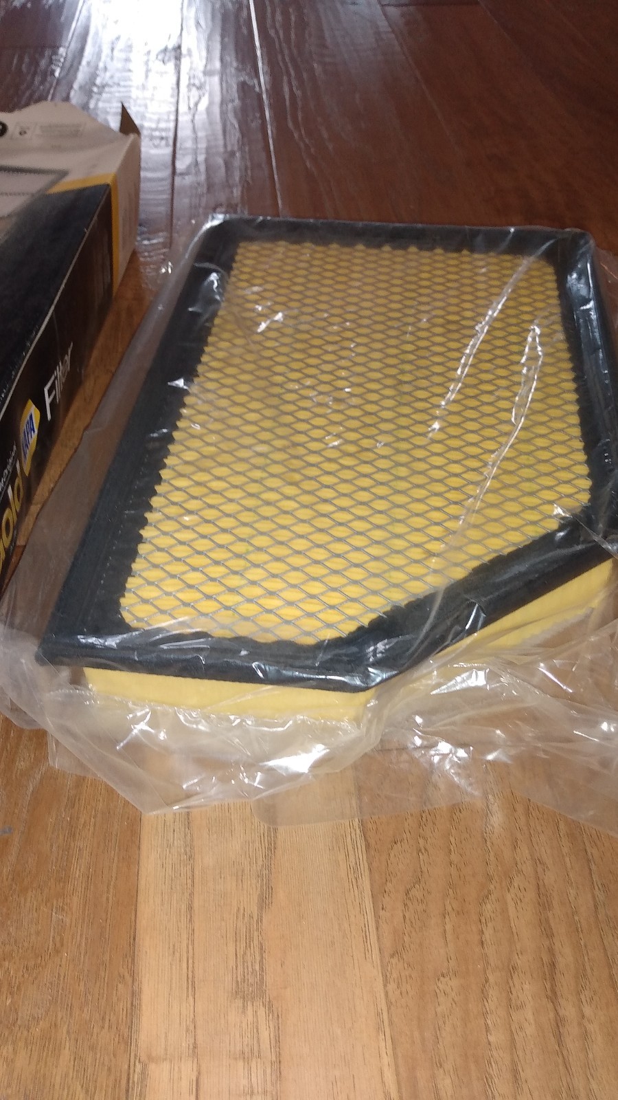 NAPA 201057 Gold Air Filter ( ref: A31515, CA12779, WA11057, 2201057, LAF9248 )